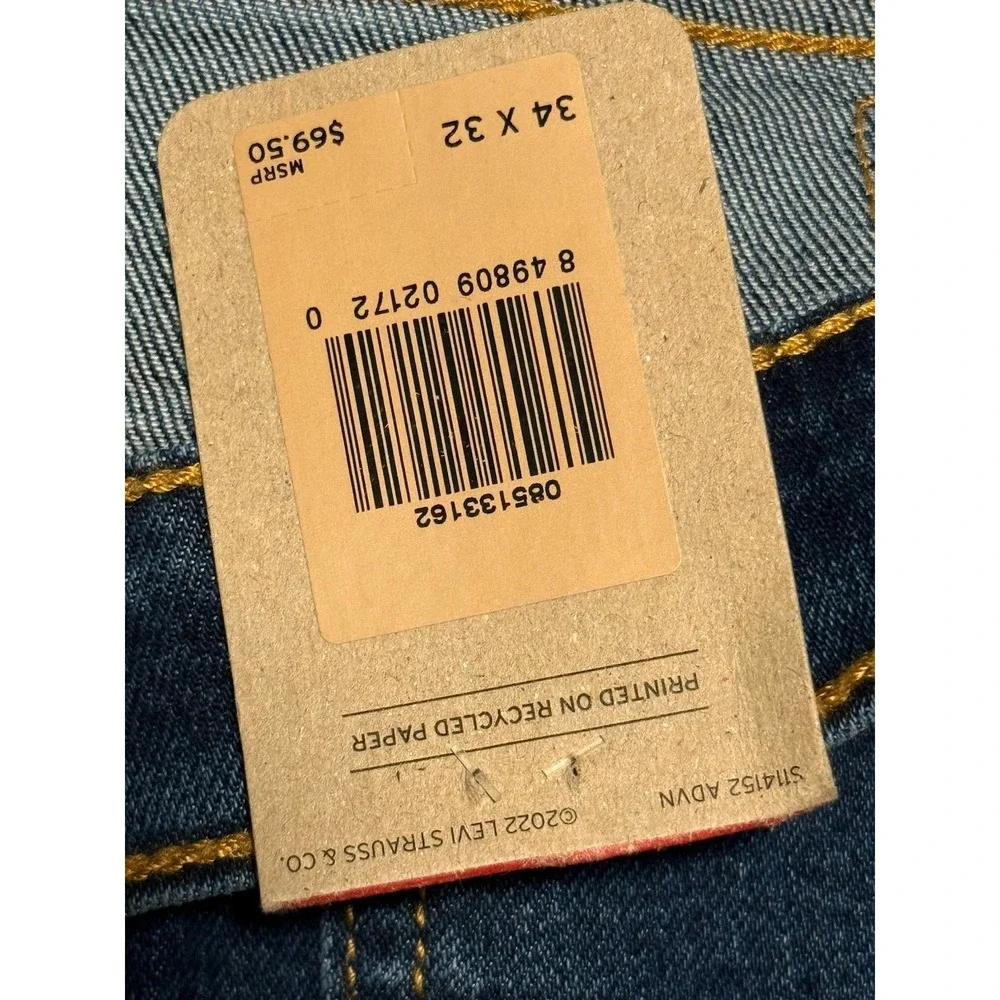 NWT Levi's 513‎  jeans 34 x 32 Slim Straight Fit Retail  $70 Style  # 08513-3162